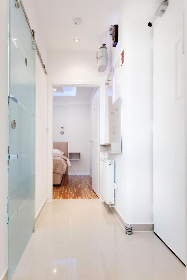 Apartment Felix Загреб Экстерьер фото